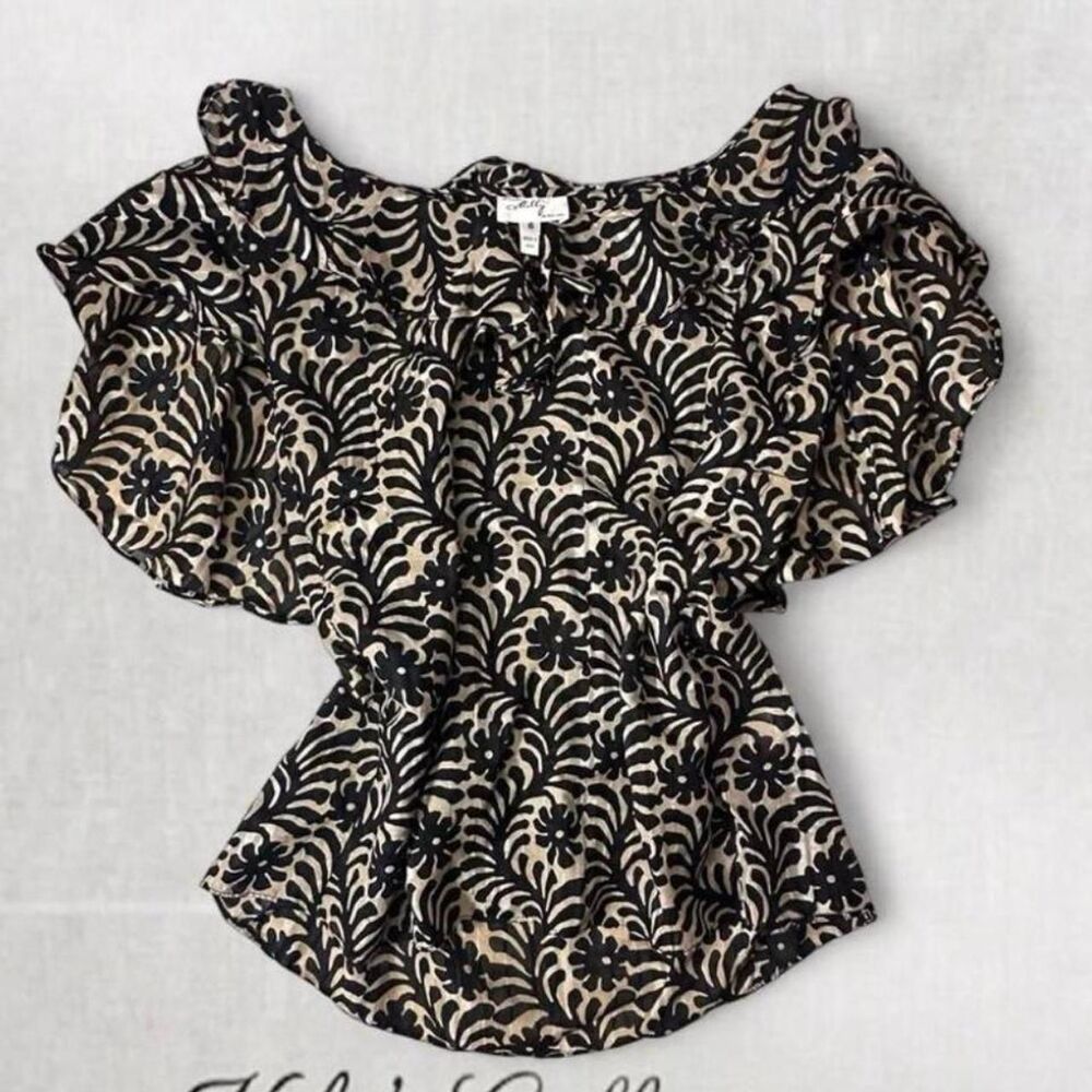 Goth Feminine Ruffled Abstract Patterned Blouse - Picture 3 of 6